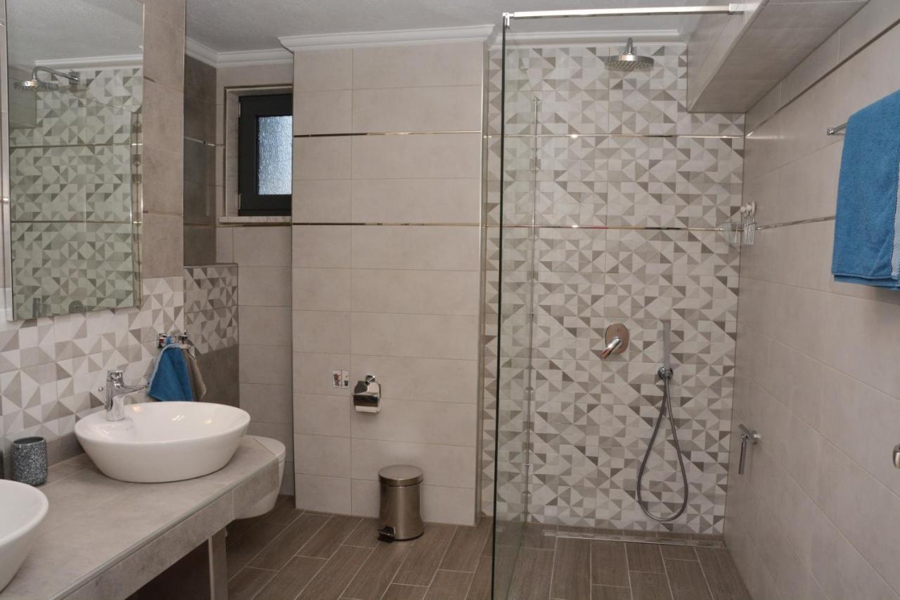 Pegasus Sea View Luxury Apartments Неа-Врасна Екстер'єр фото